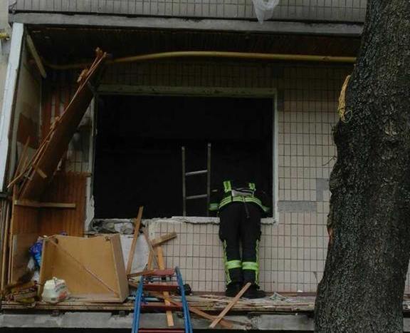 В результаті вибуху у київській багатоповерхівці загинула жінка В результаті вибуху у київській багатоповерхівці загинула жінка