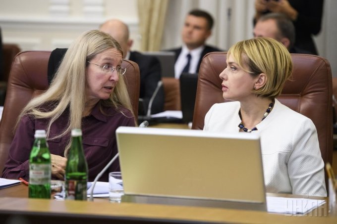 Успеть до Нового года: топ-3 главных реформ на осень Успеть до Нового года: топ-3 главных реформ на осень