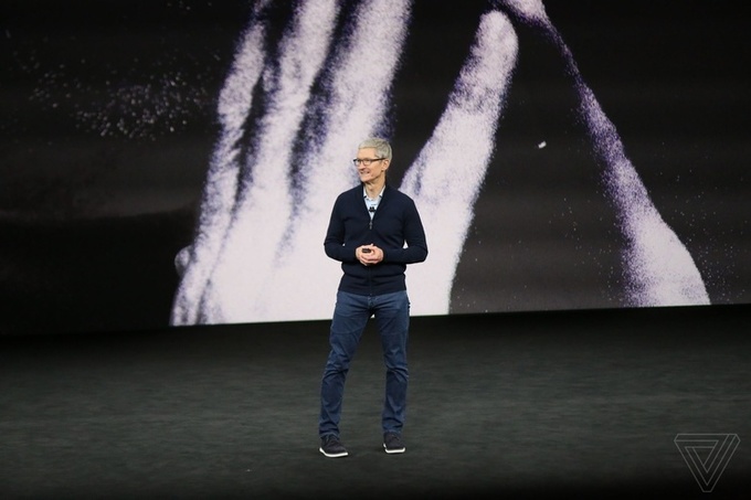 Apple починає презентацію iPhone 8 (ПРЯМА ТРАНСЛЯЦІЯ) Apple починає презентацію iPhone 8 (ПРЯМА ТРАНСЛЯЦІЯ)