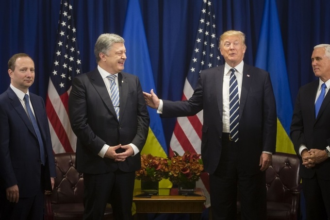 Трамп – Порошенку: «Бізнес зараз серйозно цікавиться Україною» Трамп – Порошенку: «Бізнес зараз серйозно цікавиться Україною»