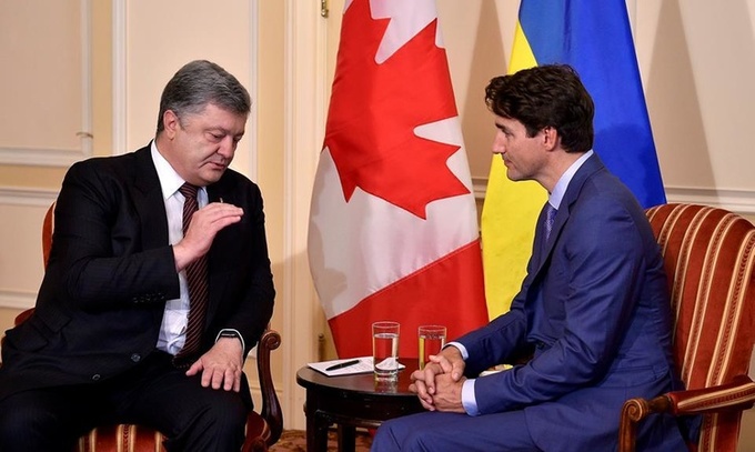 Порошенко в Канаді проводить переговори з прем’єр-міністром Трюдо Порошенко в Канаді проводить переговори з прем’єр-міністром Трюдо