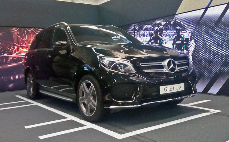 З прогресом наввипередки: Mercedes-Benz буде продавати в Україні електромобілі З прогресом наввипередки: Mercedes-Benz буде продавати в Україні електромобілі