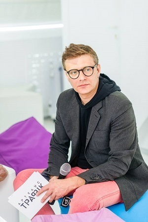 Кінопродюсер Денис Іванов: «Тим, хто прийшов у кіно заробляти, все одно, на чому заробляти» Кінопродюсер Денис Іванов: «Тим, хто прийшов у кіно заробляти, все одно, на чому заробляти»