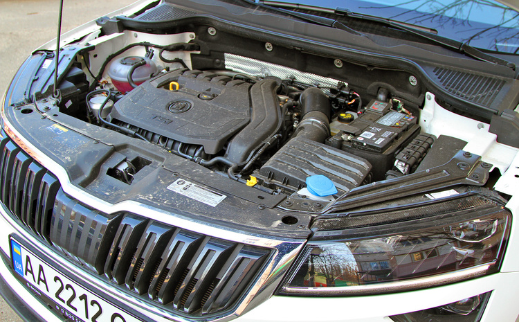 Сім правил життя з кросовером Skoda Karoq 1.5 TSI Сім правил життя з кросовером Skoda Karoq 1.5 TSI