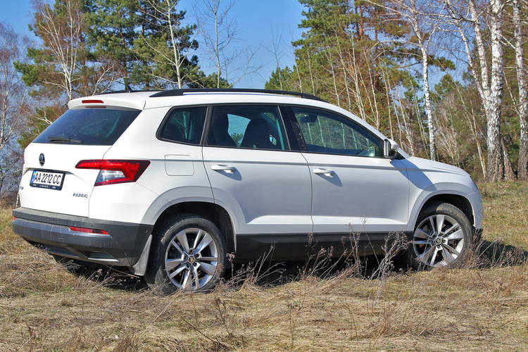 Сім правил життя з кросовером Skoda Karoq 1.5 TSI Сім правил життя з кросовером Skoda Karoq 1.5 TSI
