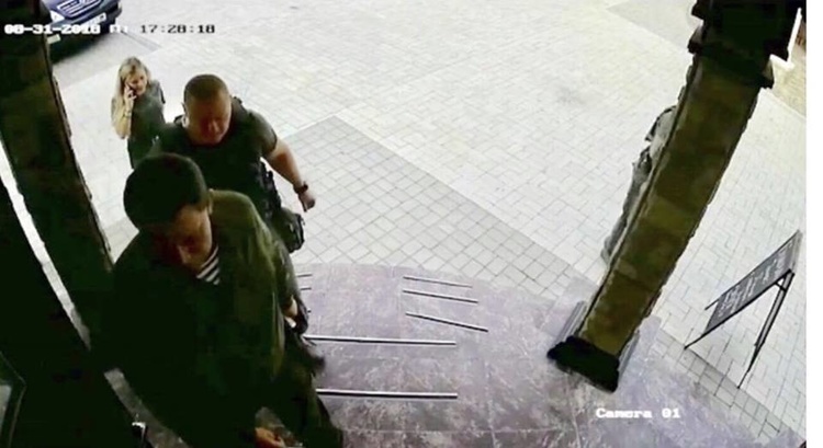 У Донецьку на з’їзді компартії пролунав вибух, постраждав кандидат на пост глави «ДНР» У Донецьку на з’їзді компартії пролунав вибух, постраждав кандидат на пост глави «ДНР»