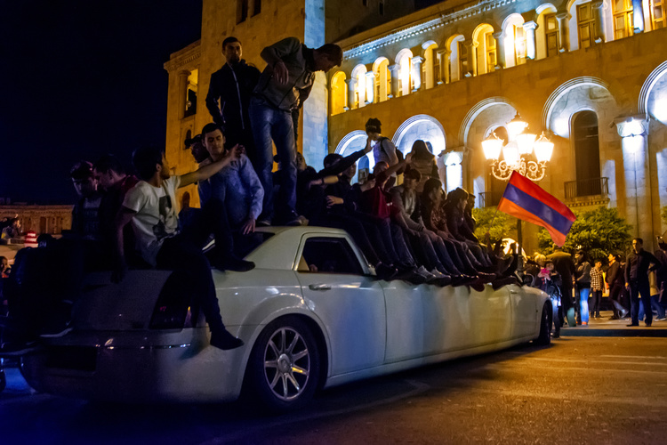 Вірменська мрія: як колишній журналіст змінює країну Вірменська мрія: як колишній журналіст змінює країну