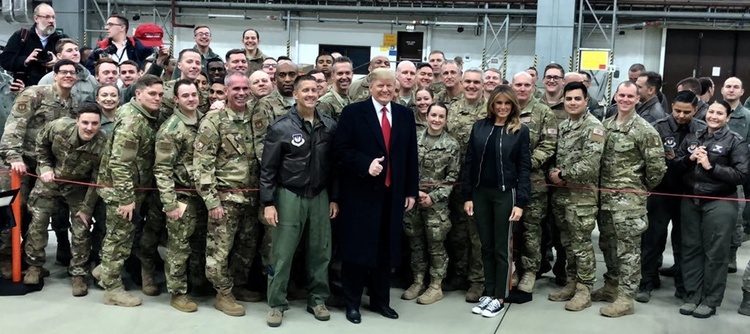 Трамп: «США більше не будуть світовим поліцейським» Трамп: «США більше не будуть світовим поліцейським»
