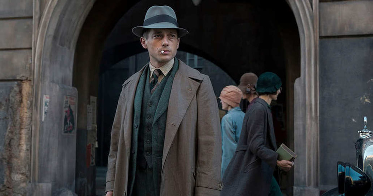 Что посмотреть в январе: 5 сериалов для темных вечеров Что посмотреть в январе: 5 сериалов для темных вечеров