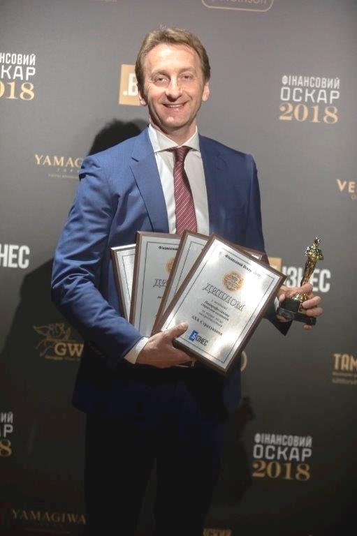 Андрій Перетяжко, перший віце-президент СК «AXA Cтрахування» Андрій Перетяжко, перший віце-президент СК «AXA Cтрахування»