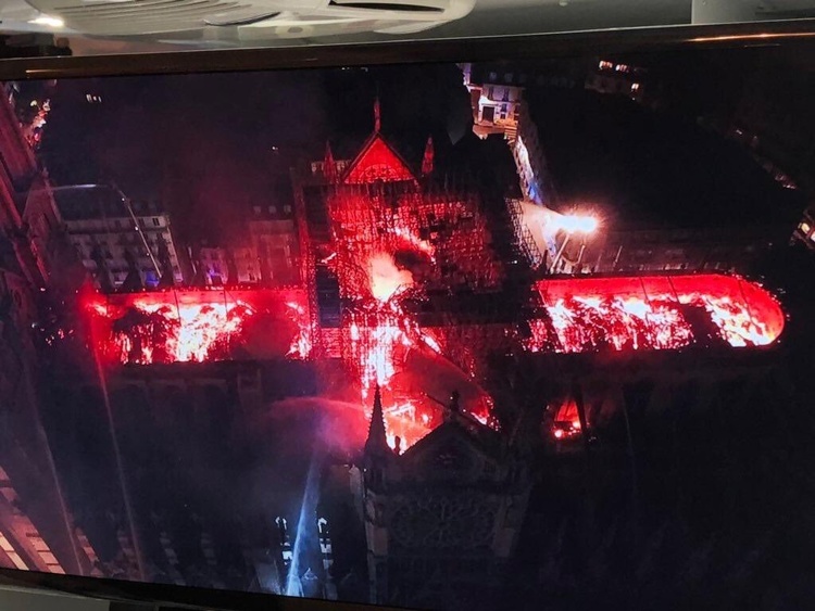 «Трагедія для всього світу». Наслідки пожежі в соборі Нотр-Дам «Трагедія для всього світу». Наслідки пожежі в соборі Нотр-Дам