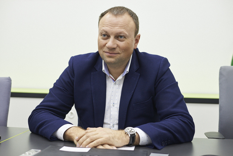 Глава совета директоров логистической компании «Iн Тайм»: «Государство постоянно пытается вмешиваться в международную доставку» Глава совета директоров логистической компании «Iн Тайм»: «Государство постоянно пытается вмешиваться в международную доставку»