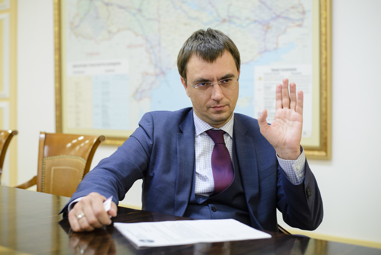 Владимир Омелян: «В свободное от работы время занимаюсь проектом украинского Hyperloop» Владимир Омелян: «В свободное от работы время занимаюсь проектом украинского Hyperloop»