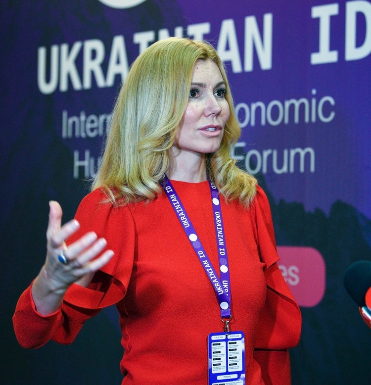В Україні за допомогою чат-боту створять Конституцію цінностей В Україні за допомогою чат-боту створять Конституцію цінностей