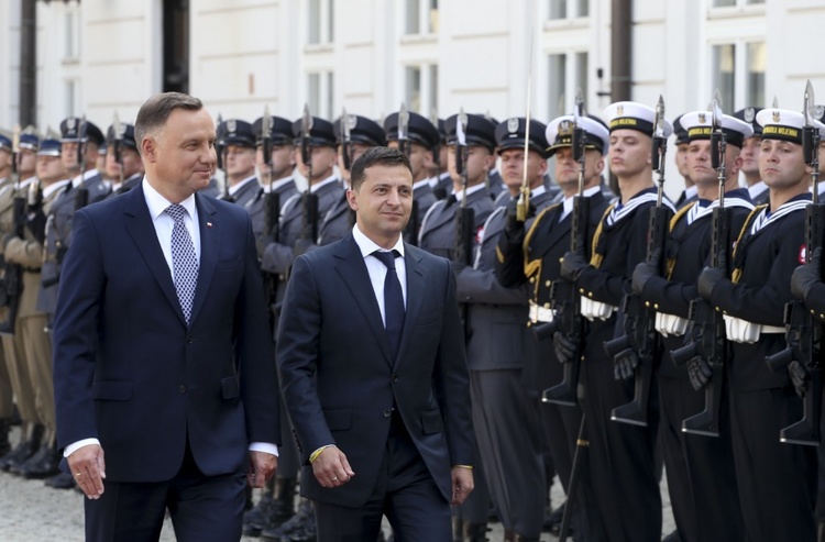 Зеленський і Дуда: «Північний потік-2» є неприйнятним і несе загрозу для всієї Європи Зеленський і Дуда: «Північний потік-2» є неприйнятним і несе загрозу для всієї Європи