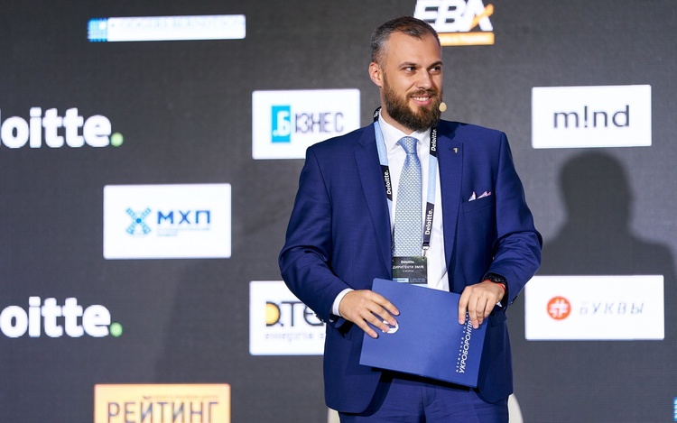 Роман Бондарь: «Мир уходит в цифру, и война будущего – это война автономных систем» Роман Бондарь: «Мир уходит в цифру, и война будущего – это война автономных систем»