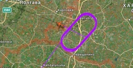 Літак з евакуйованими українцями завис над Україною і не може приземлитися Літак з евакуйованими українцями завис над Україною і не може приземлитися