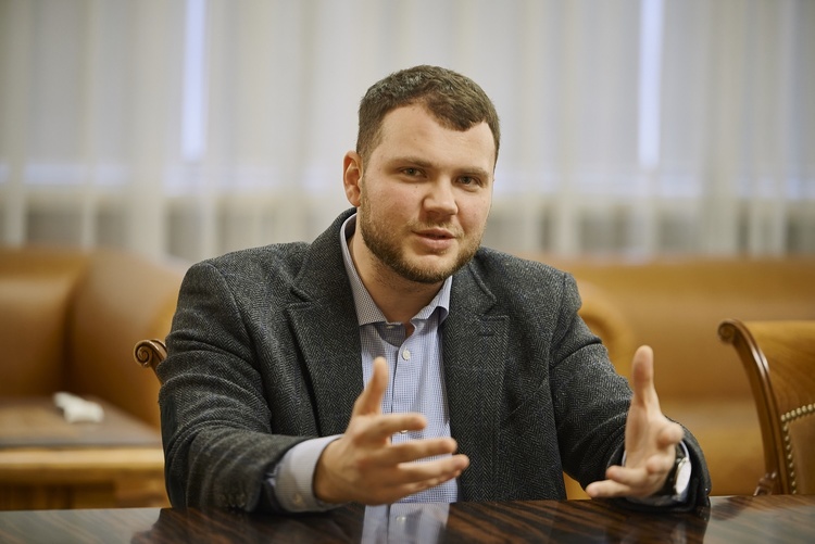 Владислав Криклій: «Аеропорт «Бориспіль» – наша перлина. Але це не означає, що його ніколи не можна віддавати в концесію» Владислав Криклій: «Аеропорт «Бориспіль» – наша перлина. Але це не означає, що його ніколи не можна віддавати в концесію»