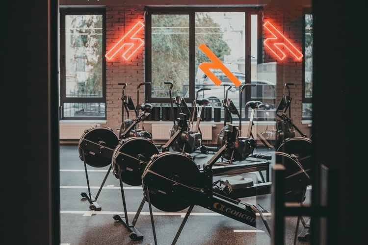 Встигнути на тренування: нова студія фітнесу для зайнятих hiitworks відкрилася на Лук'янівській Встигнути на тренування: нова студія фітнесу для зайнятих hiitworks відкрилася на Лук'янівській