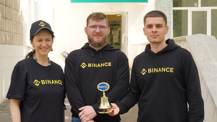 Binance надала понад 20 тисяч одиниць засобів індивідуального захисту лікарням в Україні Binance надала понад 20 тисяч одиниць засобів індивідуального захисту лікарням в Україні