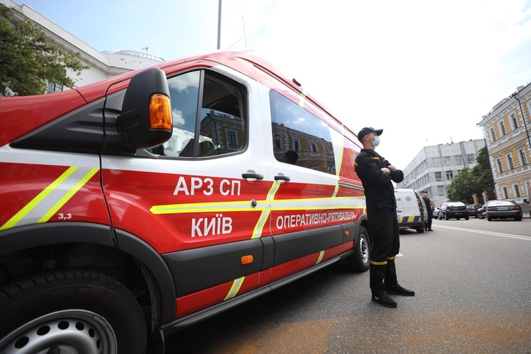 Близько 300 правоохоронців забезпечували безпеку під час знешкодження терориста – заступник міністра МВС (ОНОВЛЮЄТЬСЯ) Близько 300 правоохоронців забезпечували безпеку під час знешкодження терориста – заступник міністра МВС (ОНОВЛЮЄТЬСЯ)
