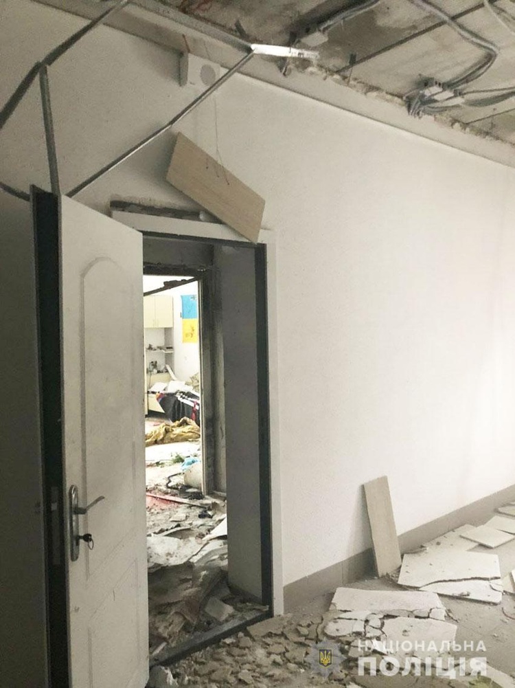 Вибух у Десні: поліція відкрила справу за статтею «вбивство» Вибух у Десні: поліція відкрила справу за статтею «вбивство»