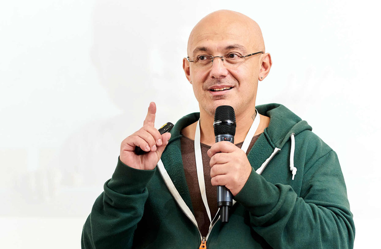 Валерій Примост: «Нам потрібна Велика сторі про нашу винятковість» Валерій Примост: «Нам потрібна Велика сторі про нашу винятковість»