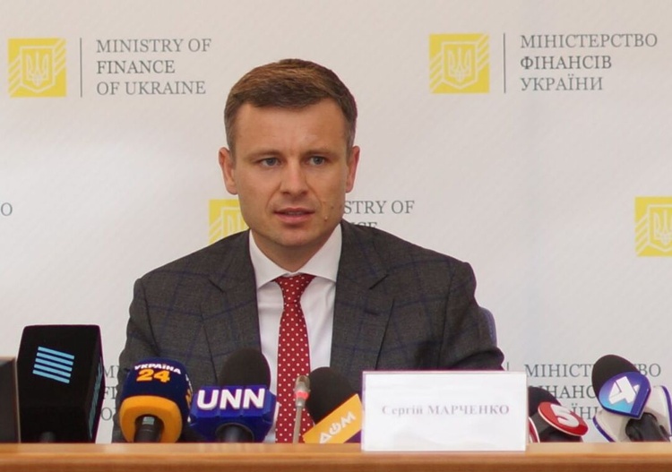 Post factum: коли Україні очікувати обіцяний транш у 600 млн євро та чи здолав COVID-19 тіньові податкові схеми і контрабанду на митниці Post factum: коли Україні очікувати обіцяний транш у 600 млн євро та чи здолав COVID-19 тіньові податкові схеми і контрабанду на митниці