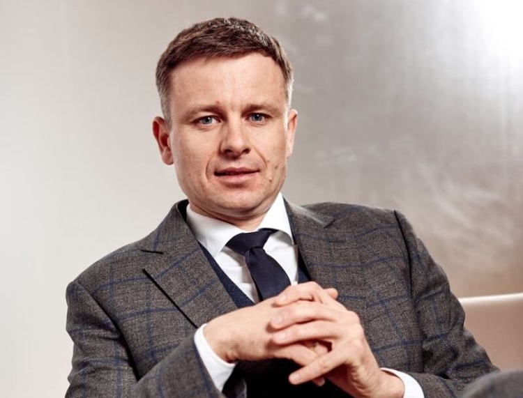 Post factum: коли Україні очікувати обіцяний транш у 600 млн євро та чи здолав COVID-19 тіньові податкові схеми і контрабанду на митниці Post factum: коли Україні очікувати обіцяний транш у 600 млн євро та чи здолав COVID-19 тіньові податкові схеми і контрабанду на митниці