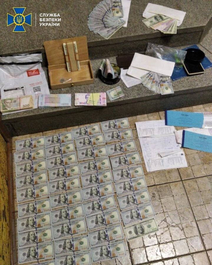 На українські підприємства постачали товари з ОРЛО – СБУ На українські підприємства постачали товари з ОРЛО – СБУ