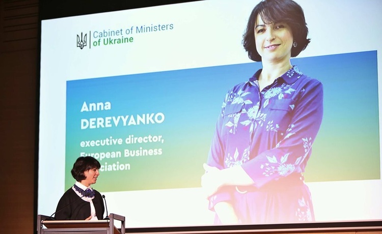 Голова EBA: «Тіньова економіка частково допомагає Україні вистояти в коронакризі» Голова EBA: «Тіньова економіка частково допомагає Україні вистояти в коронакризі»