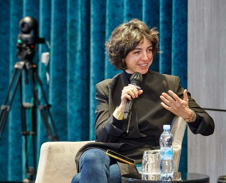 Голова EBA: «Тіньова економіка частково допомагає Україні вистояти в коронакризі» Голова EBA: «Тіньова економіка частково допомагає Україні вистояти в коронакризі»