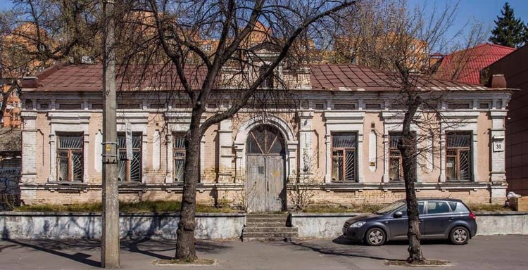 Спекотне літо 2021-го: 9+1 протистояння забудовників з активістами Спекотне літо 2021-го: 9+1 протистояння забудовників з активістами