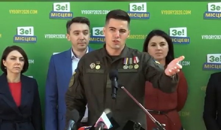 «Місцеві егоїсти» і «перспективні політики»: як влаштований світ громадського активізму в Києві «Місцеві егоїсти» і «перспективні політики»: як влаштований світ громадського активізму в Києві