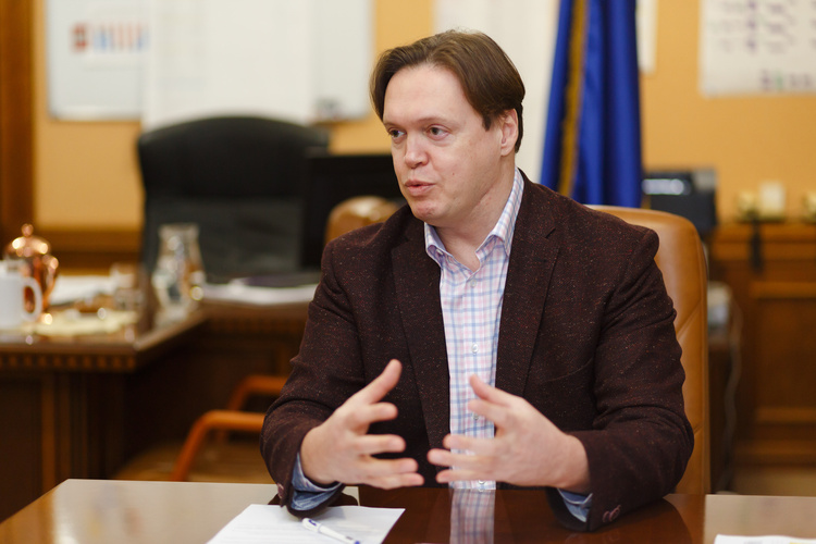 Дмитро Сенниченко: «Я вважаю, що ціна продажу «Більшовика» дуже висока» Дмитро Сенниченко: «Я вважаю, що ціна продажу «Більшовика» дуже висока»