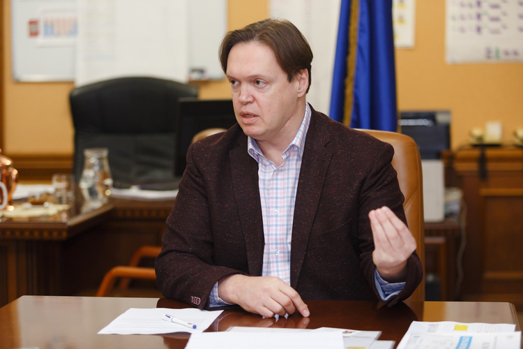Дмитро Сенниченко: «Я вважаю, що ціна продажу «Більшовика» дуже висока» Дмитро Сенниченко: «Я вважаю, що ціна продажу «Більшовика» дуже висока»