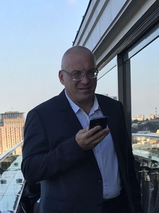У Новій Каховці окупанти катують секретаря міської ради У Новій Каховці окупанти катують секретаря міської ради