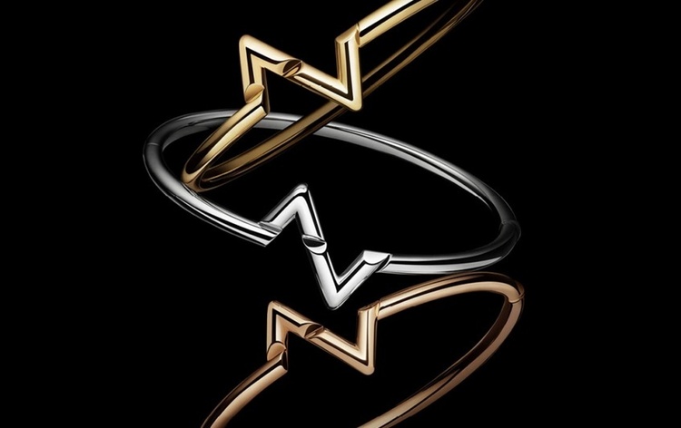 Louis Vuitton, ви серйозно? Бренд випустив колекцію прикрас з буквою Z Louis Vuitton, ви серйозно? Бренд випустив колекцію прикрас з буквою Z