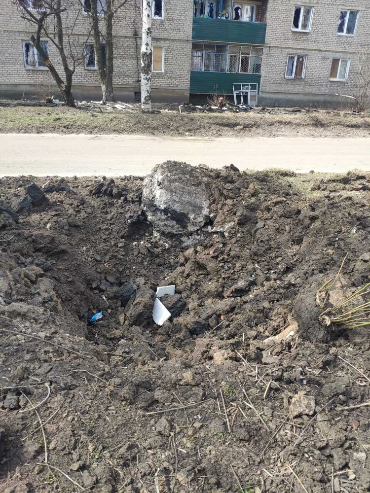 Загарбники обстріляли фосфорними снарядами Мар’їнку Загарбники обстріляли фосфорними снарядами Мар’їнку