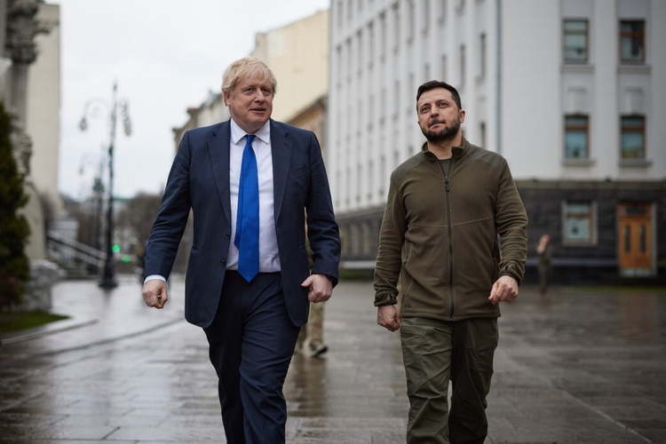 Зеленський: “Британія готова взяти на себе шефство над відновленням Києва та Київської області після війни” Зеленський: “Британія готова взяти на себе шефство над відновленням Києва та Київської області після війни”