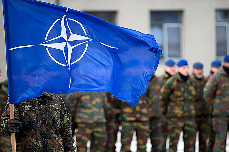 Західна преса про війну в Україні: як реагувати на шантаж путіна, чому Європа готується до паливної кризи, російський флот у Чорному морі приречений на поразку та в чому полягають системні недоліки російських ВПС Західна преса про війну в Україні: як реагувати на шантаж путіна, чому Європа готується до паливної кризи, російський флот у Чорному морі приречений на поразку та в чому полягають системні недоліки російських ВПС