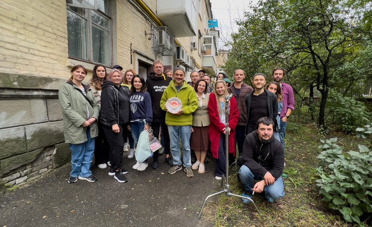 Продюсер кінофільму «Уроки толерантності»: «Завжди перемагає оптимізм, запакований у гумор, іронію чи самоіронію» Продюсер кінофільму «Уроки толерантності»: «Завжди перемагає оптимізм, запакований у гумор, іронію чи самоіронію»