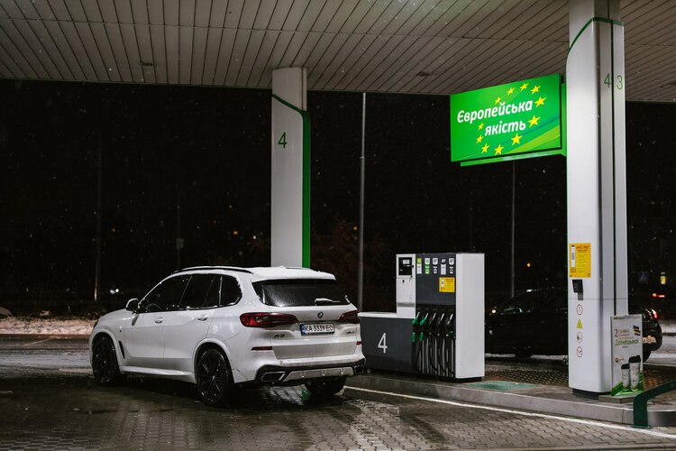 Від планів до реальності: як компанія «AMIC Energy» в Україні впоралася з кризою пального Від планів до реальності: як компанія «AMIC Energy» в Україні впоралася з кризою пального