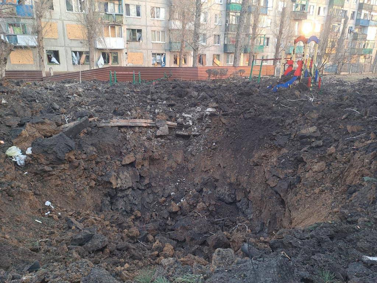 Ворог завдав 3 ракетних удари по Краматорську Ворог завдав 3 ракетних удари по Краматорську