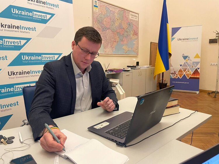 Виконавчий директор Урядового офісу UkraineInvest: «Чим більше ми бачитимемо антикорупційних справ, тим більше зацікавленості від приватних інвесторів отримуватимемо щодня» Виконавчий директор Урядового офісу UkraineInvest: «Чим більше ми бачитимемо антикорупційних справ, тим більше зацікавленості від приватних інвесторів отримуватимемо щодня»
