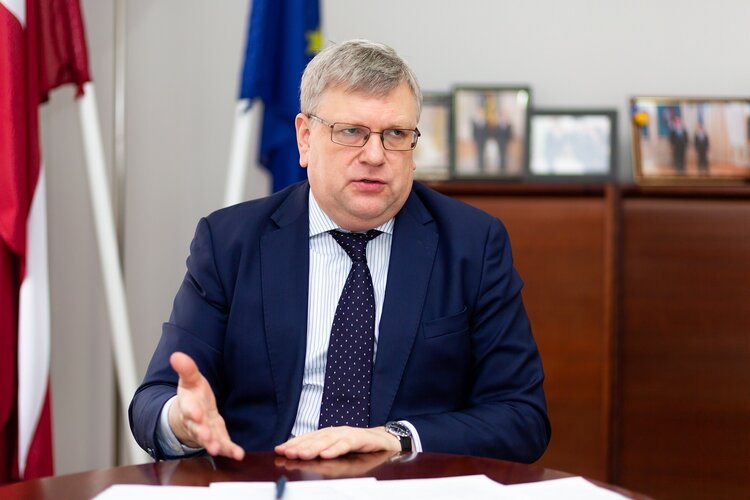 Посол Латвийской Республики в Украине: «Не компания VS Energy сворачивает здесь свой бизнес, а Украина заставляет ее это сделать» Посол Латвийской Республики в Украине: «Не компания VS Energy сворачивает здесь свой бизнес, а Украина заставляет ее это сделать»