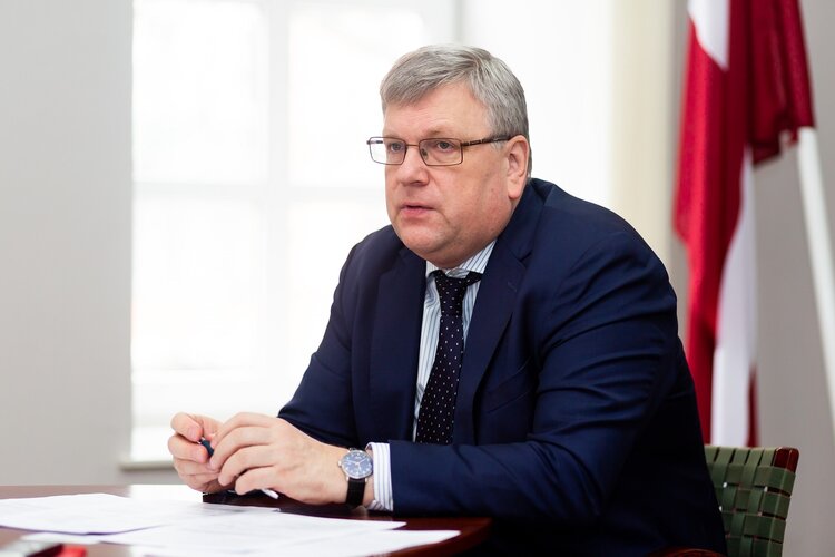 Посол Латвийской Республики в Украине: «Не компания VS Energy сворачивает здесь свой бизнес, а Украина заставляет ее это сделать» Посол Латвийской Республики в Украине: «Не компания VS Energy сворачивает здесь свой бизнес, а Украина заставляет ее это сделать»