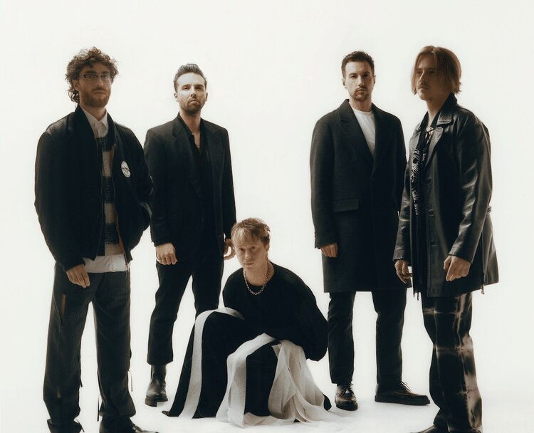 Плейліст травня: новий трек Foo Fighters, тизери від Blur і Queens of the Stone Age, дует О.Е. та Kola й інші релізи, на які варто звернути увагу Плейліст травня: новий трек Foo Fighters, тизери від Blur і Queens of the Stone Age, дует О.Е. та Kola й інші релізи, на які варто звернути увагу