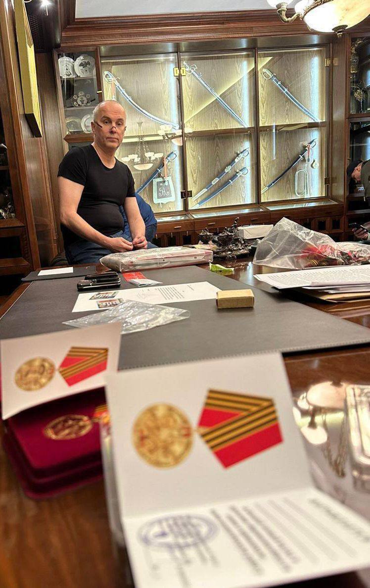 ОНОВЛЕНО: СБУ прийшла з обшуками до Шуфрича – ЗМІ ОНОВЛЕНО: СБУ прийшла з обшуками до Шуфрича – ЗМІ