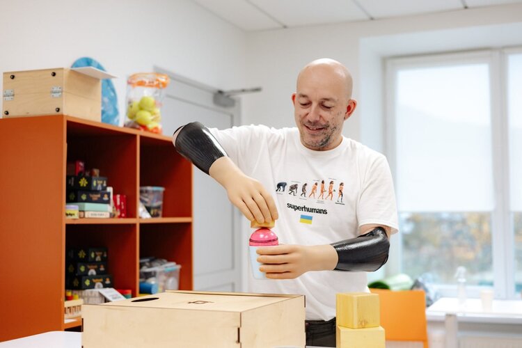 СЕО Superhumans Center: «Такої кількості молодих користувачів протезів світ ще не знав» СЕО Superhumans Center: «Такої кількості молодих користувачів протезів світ ще не знав»